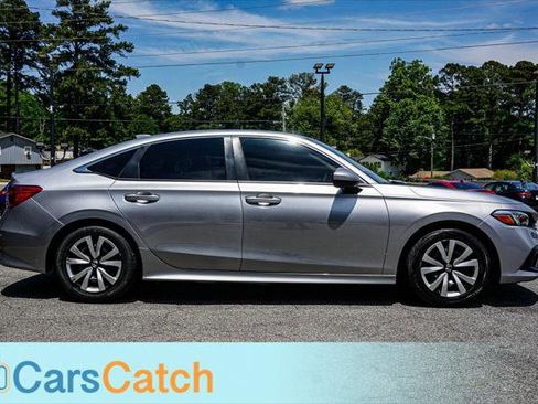 Used 2023 Honda Civic LX image 9