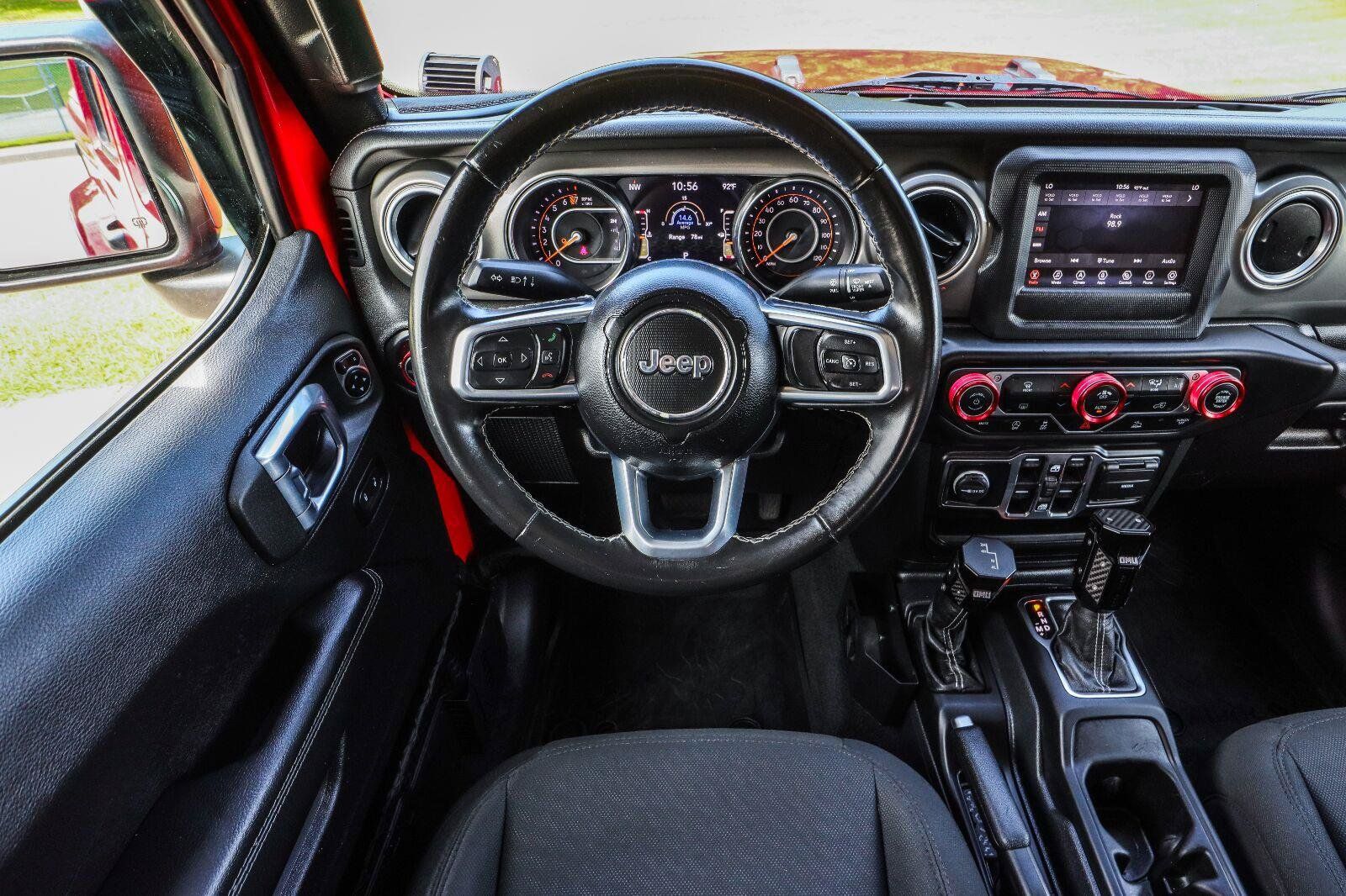 Used 2021 Jeep Gladiator Overland AWD/4WD image 24