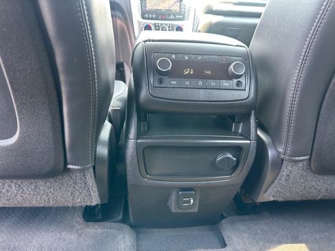 Used 2017 GMC Acadia Limited SLT AWD/4WD image 17