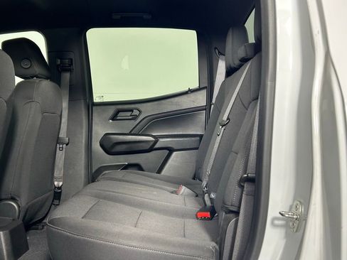 Used 2023 Chevrolet Colorado W/T RWD image 15