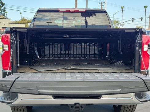 Used 2024 Chevrolet Silverado 1500 LTZ w/ Technology Package RWD image 26