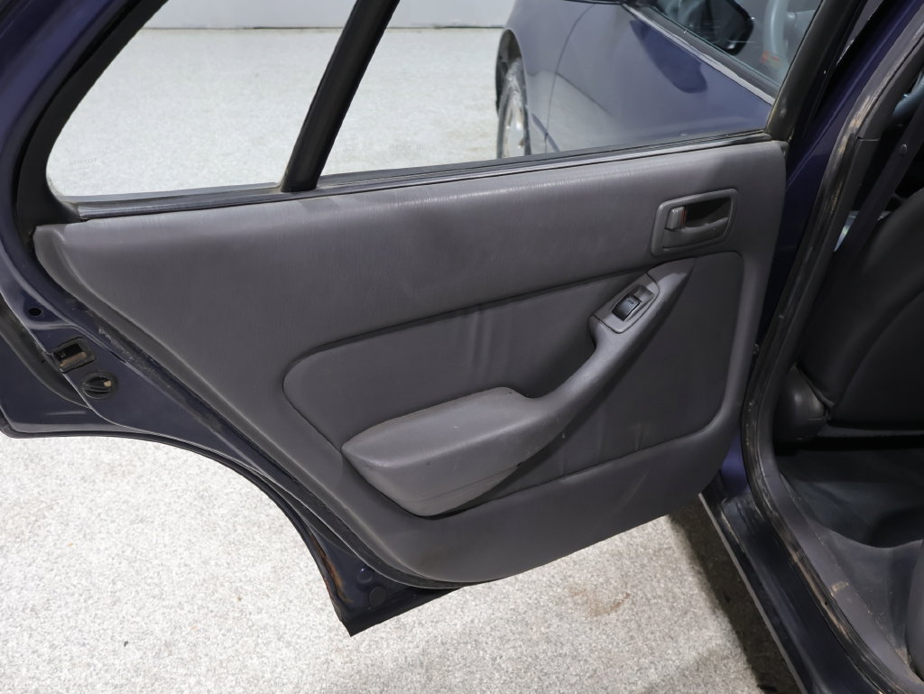 Used 1994 Toyota Camry XLE FWD image 20