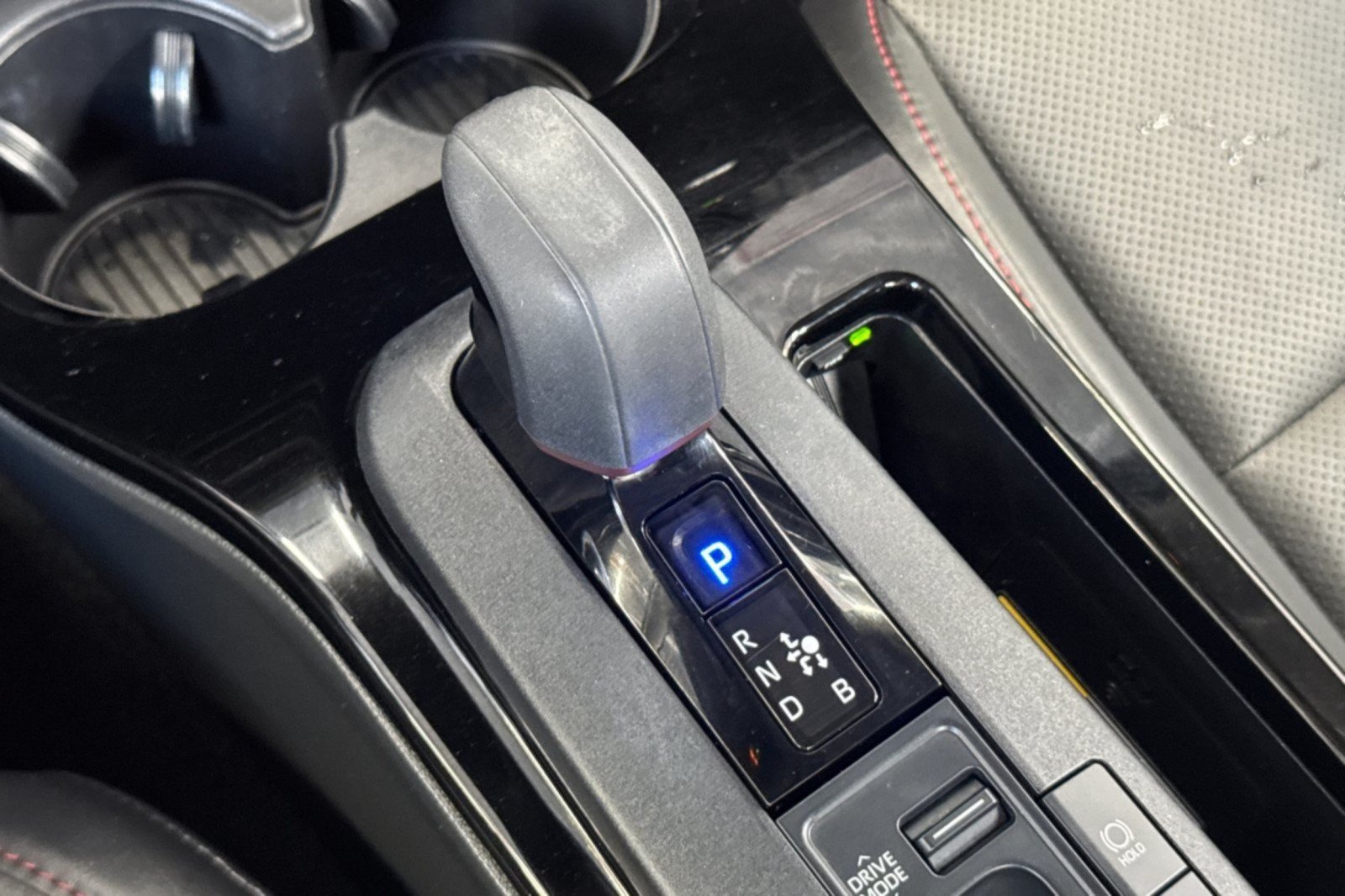 Certified 2024 Toyota Prius Prime FWD image 20