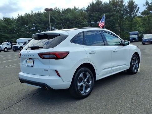 Used 2023 Ford Escape ST-Line Select AWD/4WD image 7