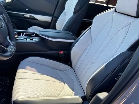 New 2026 Lexus TX 500h AWD w/ Technology Package image 27