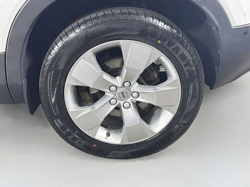 Used 2019 Volvo XC40 T5 Momentum AWD/4WD image 34