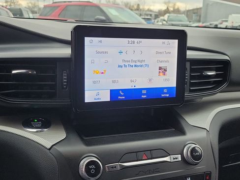 Certified 2020 Ford Explorer XLT w/ Comfort Package image 27