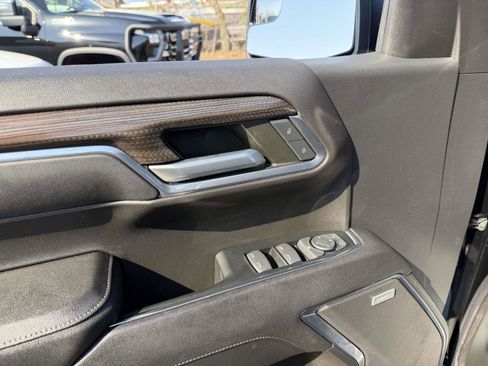 Used 2023 Chevrolet Silverado 1500 RST w/ Redline Edition image 21