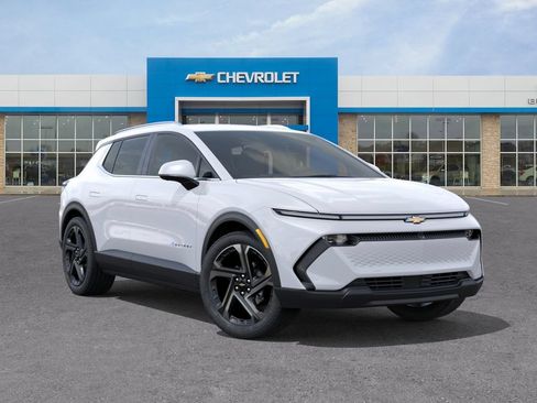 New 2026 Chevrolet Equinox EV LT FWD image 7