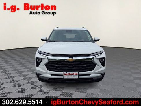 Used 2026 Chevrolet TrailBlazer LT w/ Driver Confidence Package FWD image 2