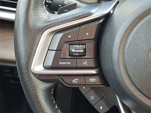 Used 2020 Subaru Outback Limited image 23