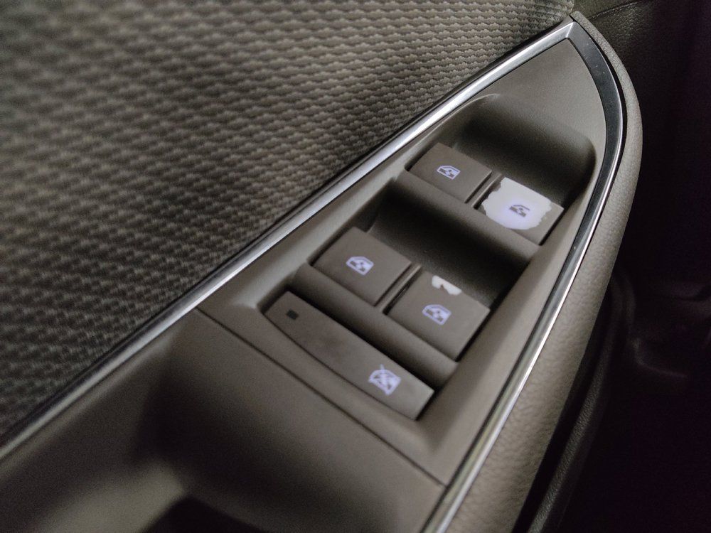 Used 2016 Chevrolet Cruze LS FWD image 27