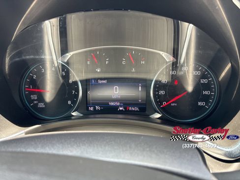 Used 2020 Chevrolet Equinox LT FWD image 16