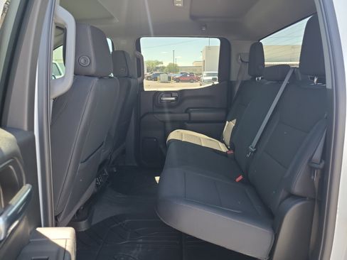Used 2026 Chevrolet Silverado 1500 Custom w/ LPO, Dark Essentials Package AWD/4WD image 23