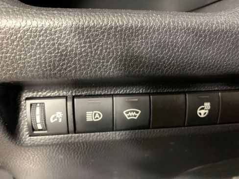 Used 2024 Toyota RAV4 XLE w/ Weather Package AWD/4WD image 18