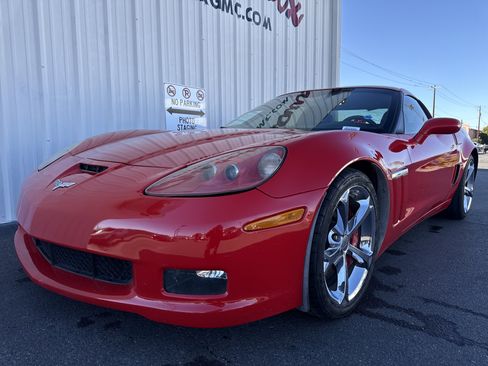 Used 2013 Chevrolet Corvette Grand Sport w/ 3LT Preferred Equipment Group image 8