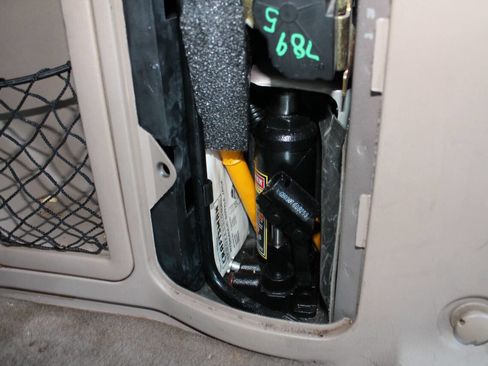 Used 1998 Ford Expedition XLT image 28