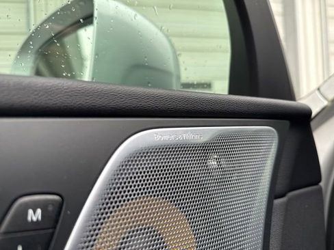 Used 2018 Volvo XC60 T6 Inscription w/ Luxury Seat Package image 18