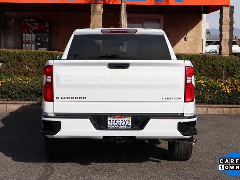 Used 2020 Chevrolet Silverado 1500 Custom w/ Trailering Package image 8