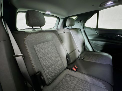 Used 2024 Chevrolet Equinox LT image 24