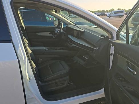 Used 2025 Nissan Murano SL w/ Cargo Package AWD/4WD image 10