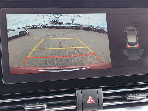 Used 2020 Kia Niro EX Premium w/ Cold Weather Package image 25