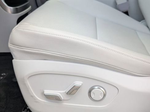 New 2026 Hyundai Ioniq 9 SEL AWD/4WD image 13