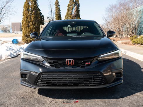 Used 2024 Honda Civic Si image 2