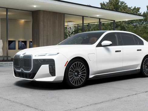 New 2026 BMW 750e xDrive w/ Premium Package AWD/4WD image 1