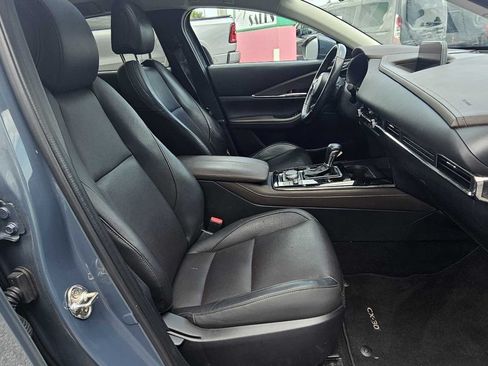 Used 2021 MAZDA CX-30 FWD 2.5 S w/ Premium Package image 23