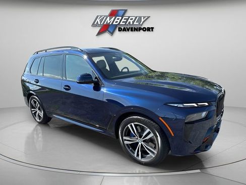 Used 2027 BMW X7 xDrive40i w/ M Sport Package AWD/4WD image 7