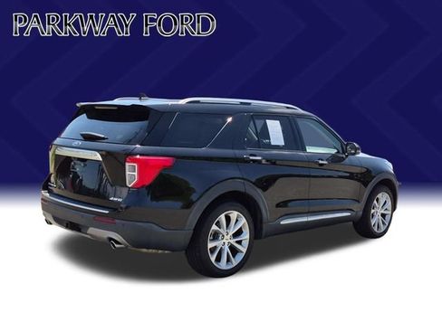 Used 2022 Ford Explorer Platinum w/ Technology Package AWD/4WD image 5