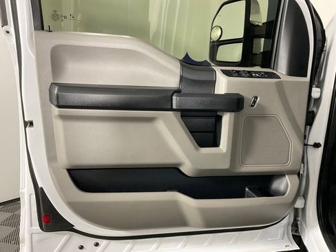 Used 2020 Ford F250 XL w/ Power Equipment Group AWD/4WD image 12