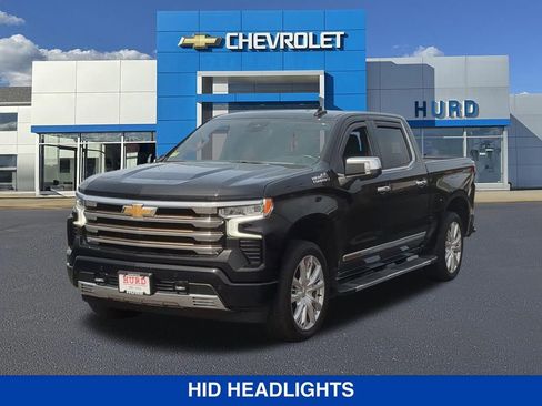 Certified 2022 Chevrolet Silverado 1500 High Country w/ High Country Premium Package AWD/4WD image 9