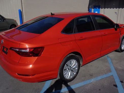 Used 2020 Volkswagen Jetta S w/ Driver Assistance Package FWD image 5