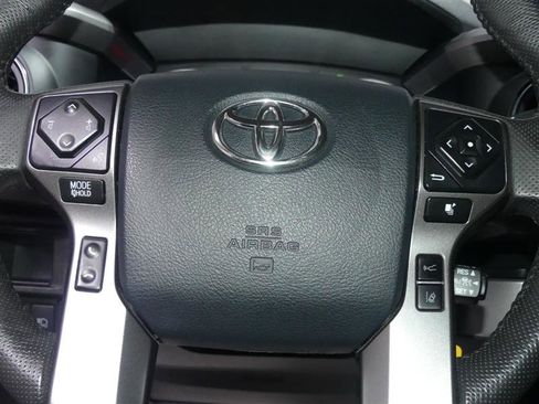 Used 2019 Toyota Tacoma SR5 image 27
