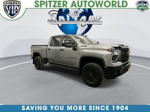 Used 2025 Chevrolet Silverado 2500 ZR2 w/ LPO, Dark Essentials Package image 3