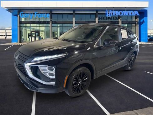 Used 2024 Mitsubishi Eclipse Cross LE AWD/4WD image 4