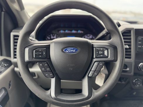 Used 2019 Ford F250 XL w/ Power Equipment Group image 12