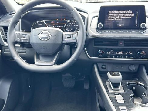 New 2026 Nissan Rogue SV FWD image 21