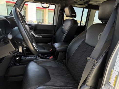 Used 2013 Jeep Wrangler Unlimited Sport AWD/4WD image 23