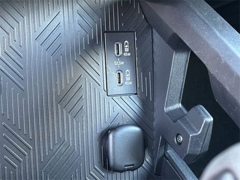 Certified 2025 Toyota Tacoma SR5 image 20