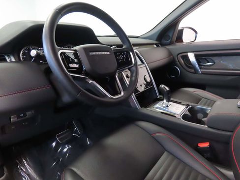 Used 2023 Land Rover Discovery Sport SE R-Dynamic image 8