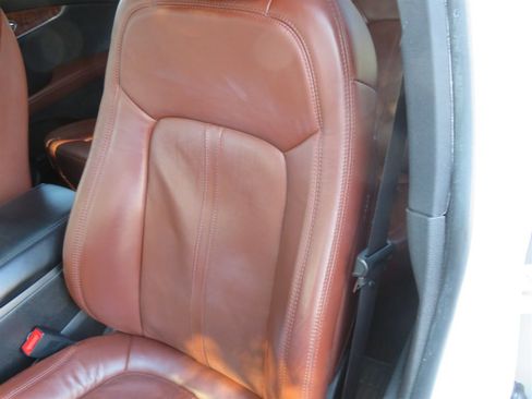 Used 2017 Lincoln MKX Reserve w/ Driver Assistance Package image 12