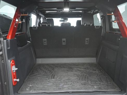Used 2024 Ford Bronco Badlands AWD/4WD image 12