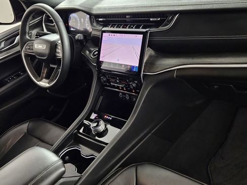 Used 2024 Jeep Grand Cherokee Limited w/ Trailer Tow Package image 32