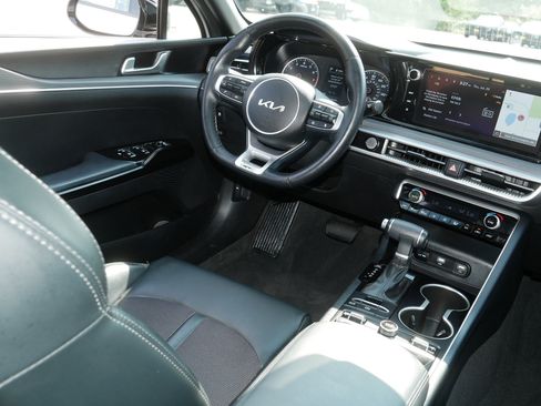 Used 2024 Kia K5 GT-Line AWD/4WD image 9