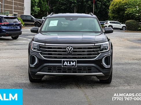 Used 2024 Volkswagen Atlas SE FWD image 11