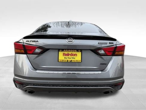 Used 2022 Nissan Altima 2.5 SR w/ Midnight Edition Package image 8