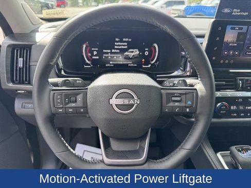 Used 2026 Nissan Pathfinder Platinum w/ Cargo Package FWD image 15
